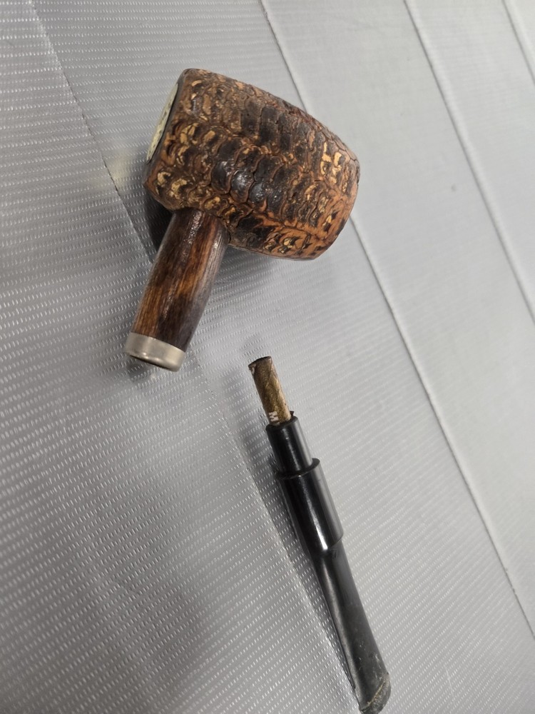 The Diamondback Corncob Tobacco Pipe