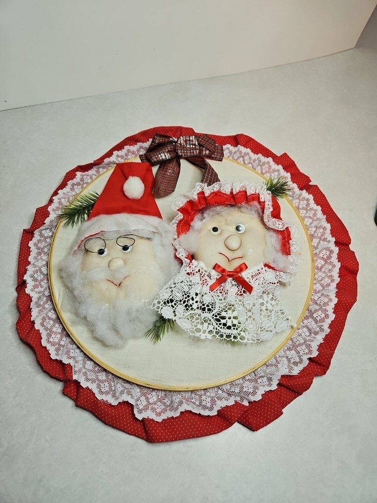 Wall hanging Mr. & Mrs Clause Homemade