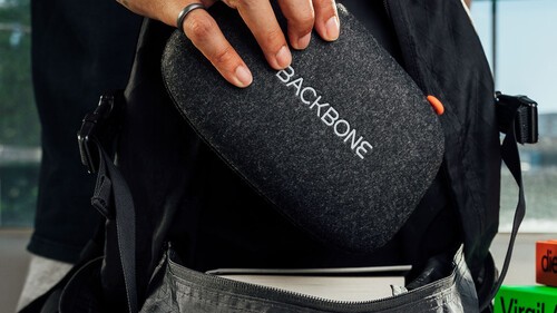 Mobile Gaming Accessory: Backbone Carrying Case - Black [New ]