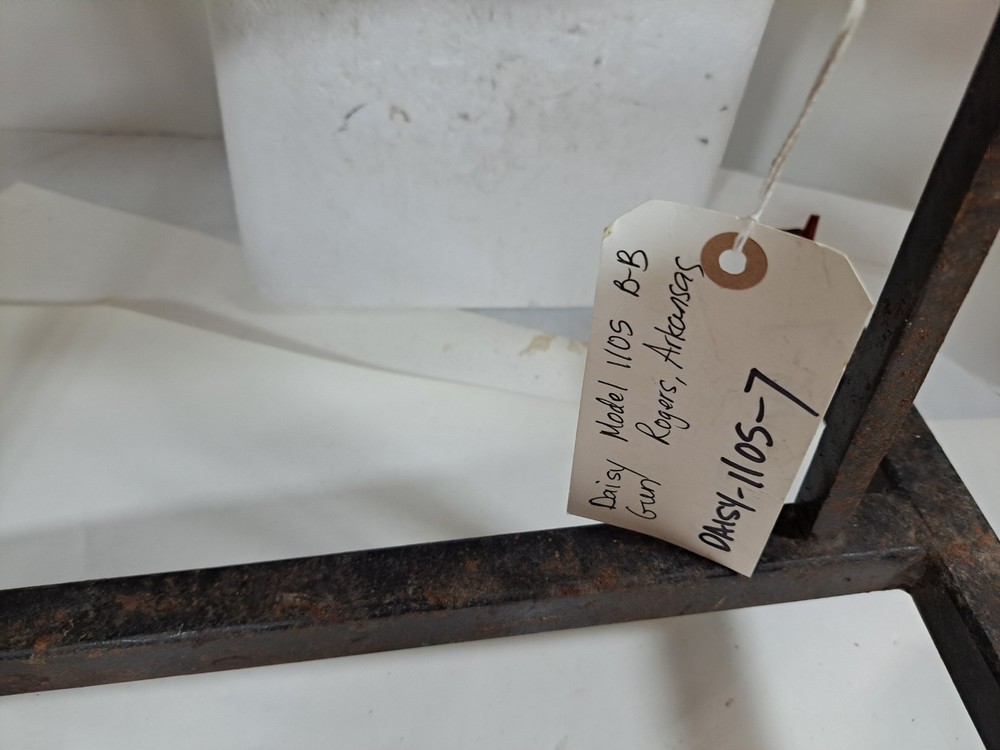 DAISY MODEL 1105 BB GUN ROGERS AR,