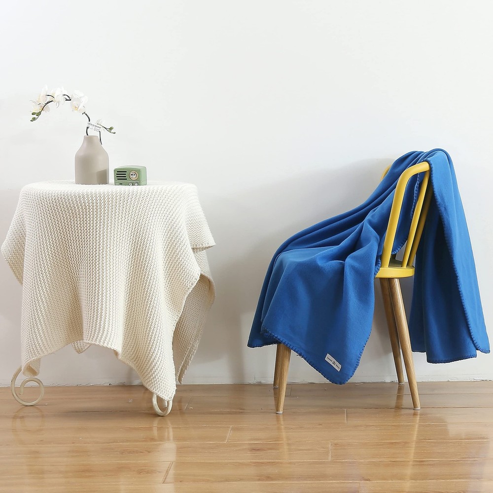 Fleece Throw Blanket Bulk Fleece Blankets Solid Lightweight Warm Soft Cozy Pe...