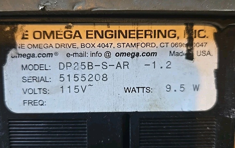 OMEGA DP25B-S-AR / DP25BSAR Digital Strain Gage Panel Meter