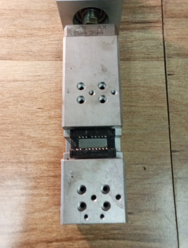 THK AX 804394