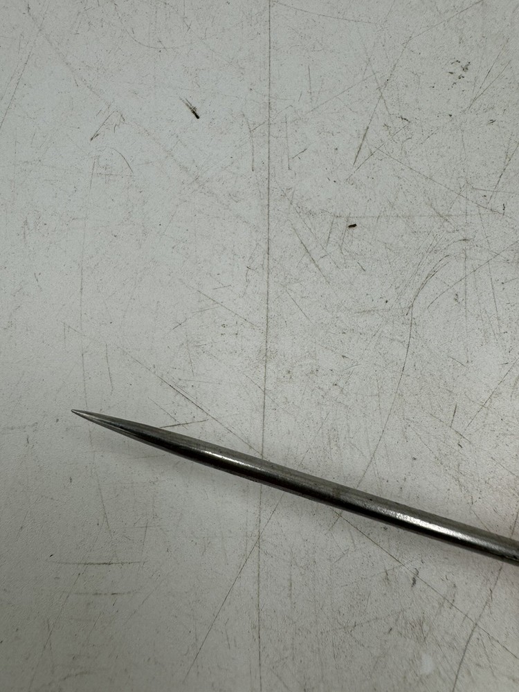 Malco A-O - Regular Grip Scratch Awl