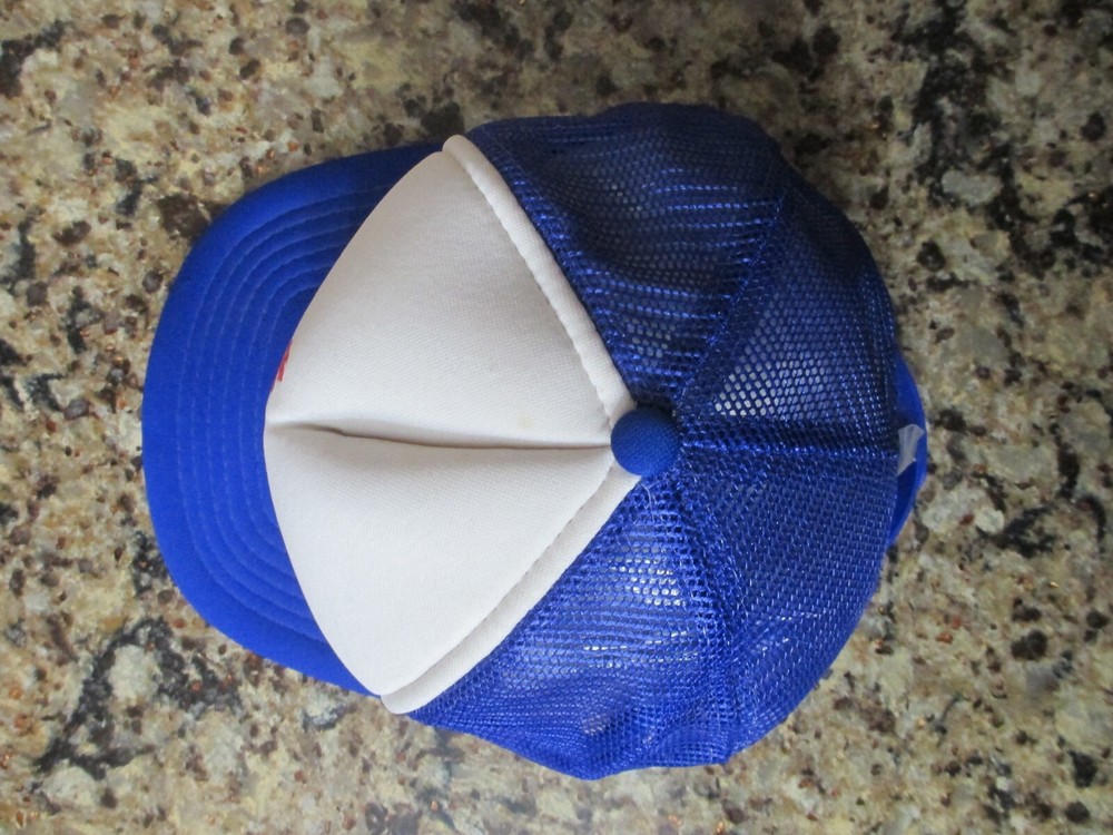 Vtg. Blue/White WordPerfect Connection Snapback Trucker Hat - Computer Software