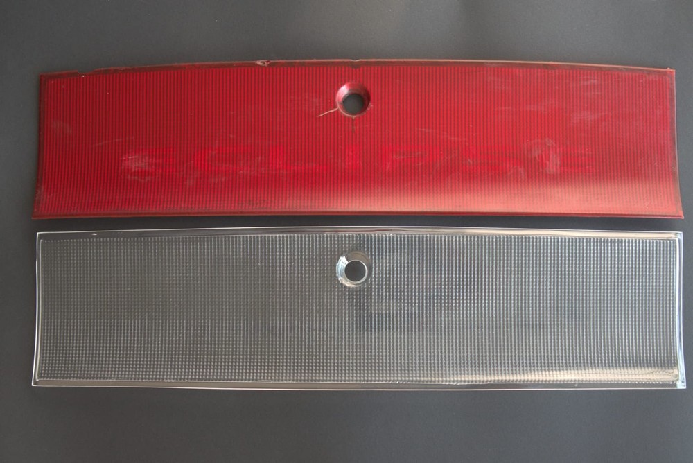 1995-1999 Mitsubishi Eclipse Clear Center Garnish