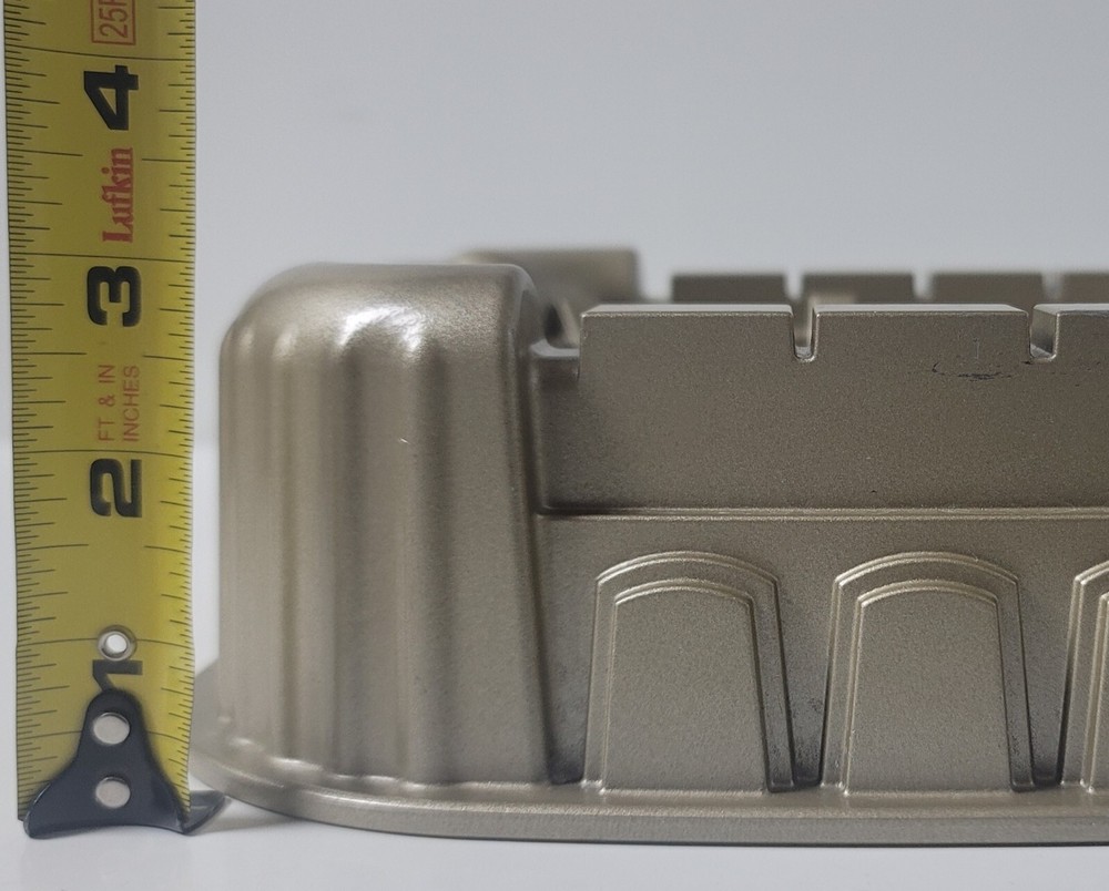 Nordic Ware Stadium Cake Pan