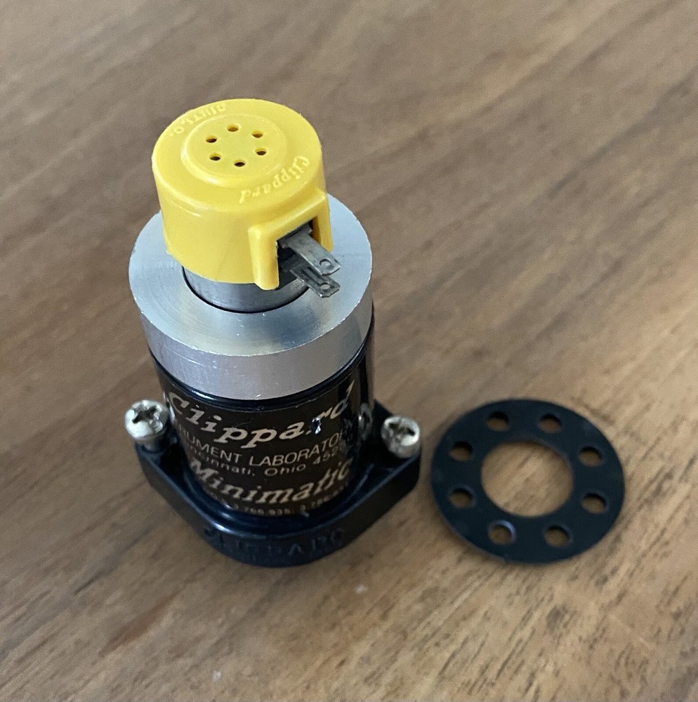 CLIPPARD 4-WAY SPRING RETURN, ELECTRONIC VALVE - 24V DC