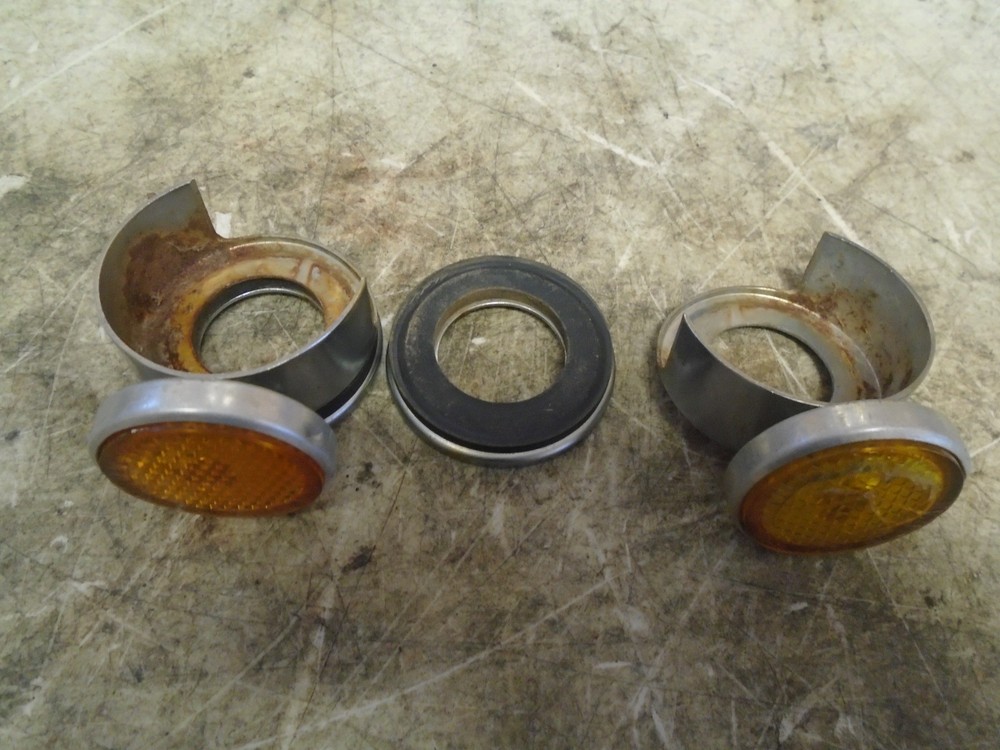 1969 YAMAHA L5 FORK REFLECTORS / SAFETY REFLECTORS