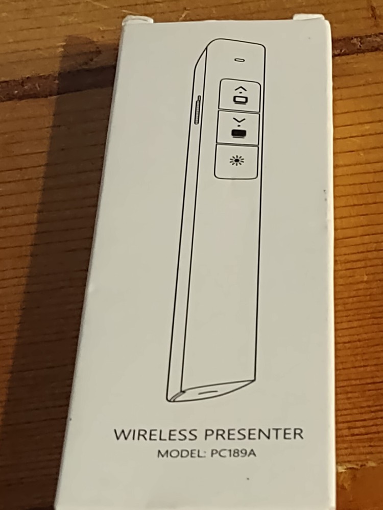 Wireless Presenter Remote - Laser Pointer - 2.4GHz - USB Plug & Play - PC189A