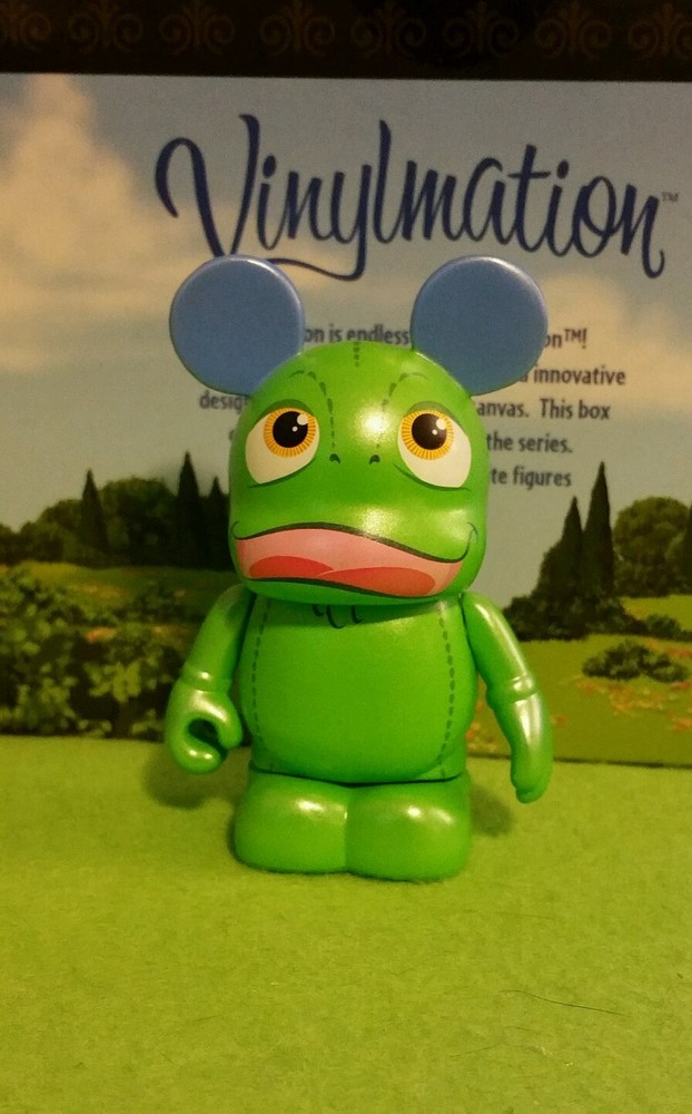 DISNEY VINYLMATION Park 3" Set 3 Animation Pascal from Tangled Non Variant