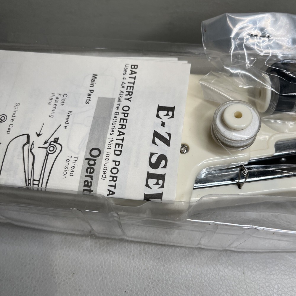 E Z SEWING Portable Hand Held Super Machine - Vintage