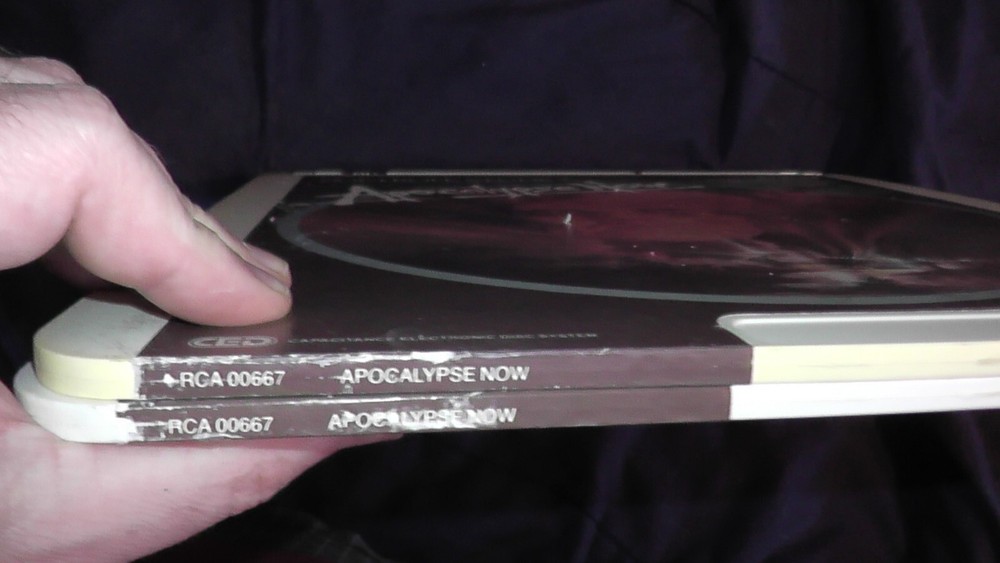 CED 2 VIDEODISCS APOCALYPSE NOW 1982 PARAMOUNT MOVIE CAPACITANCE ELECTRONIC DISC