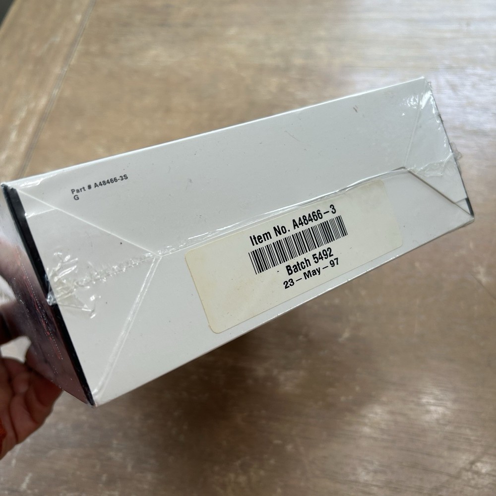 NIB ORACLE Programmer 2000 Version 7.3 for Windows 95 /Windows NT SEALED