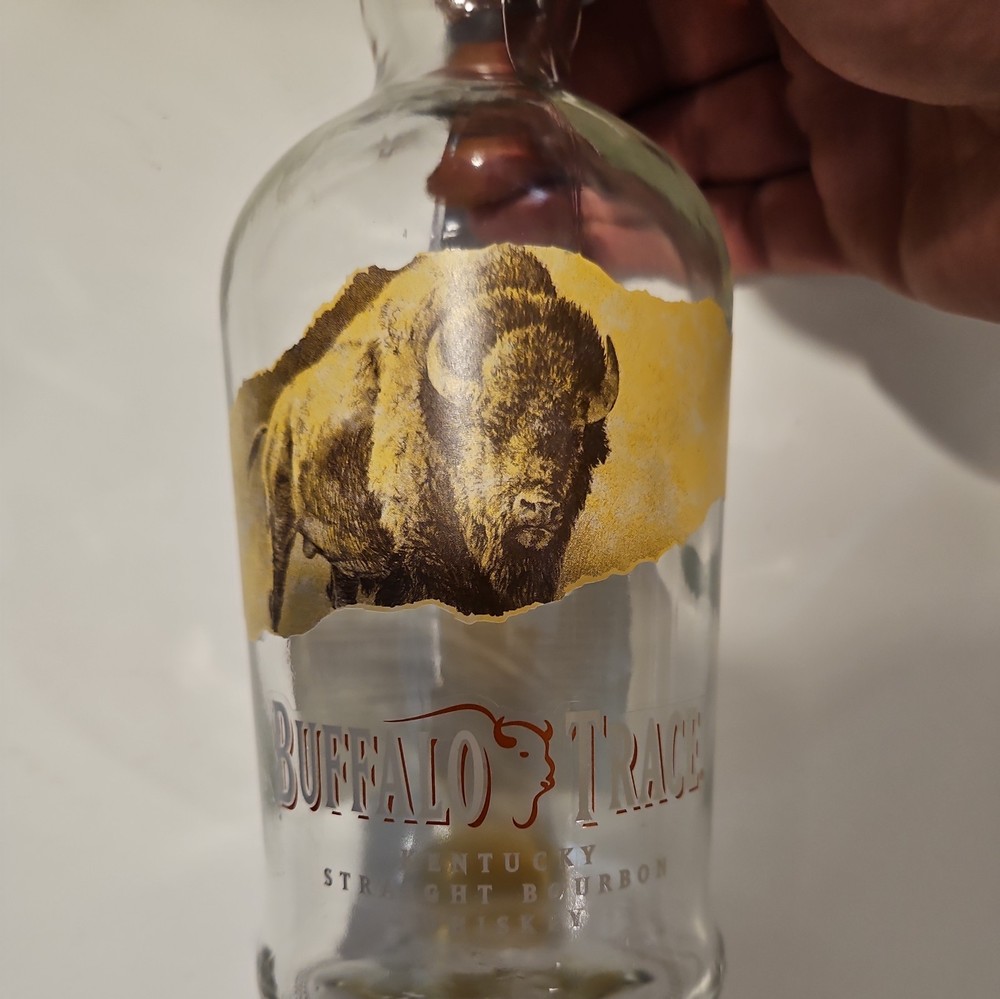 Buffalo Trace )Empty 750ml Bottle) w/Cork-Cap