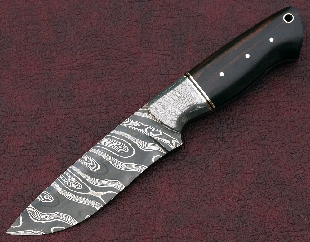 Custom Handmade Twisted Damascus Hunting Knife