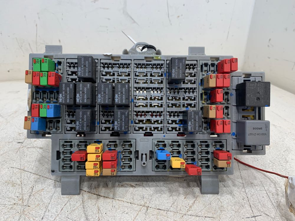 2019 International MV Fuse Panel (628-10320)