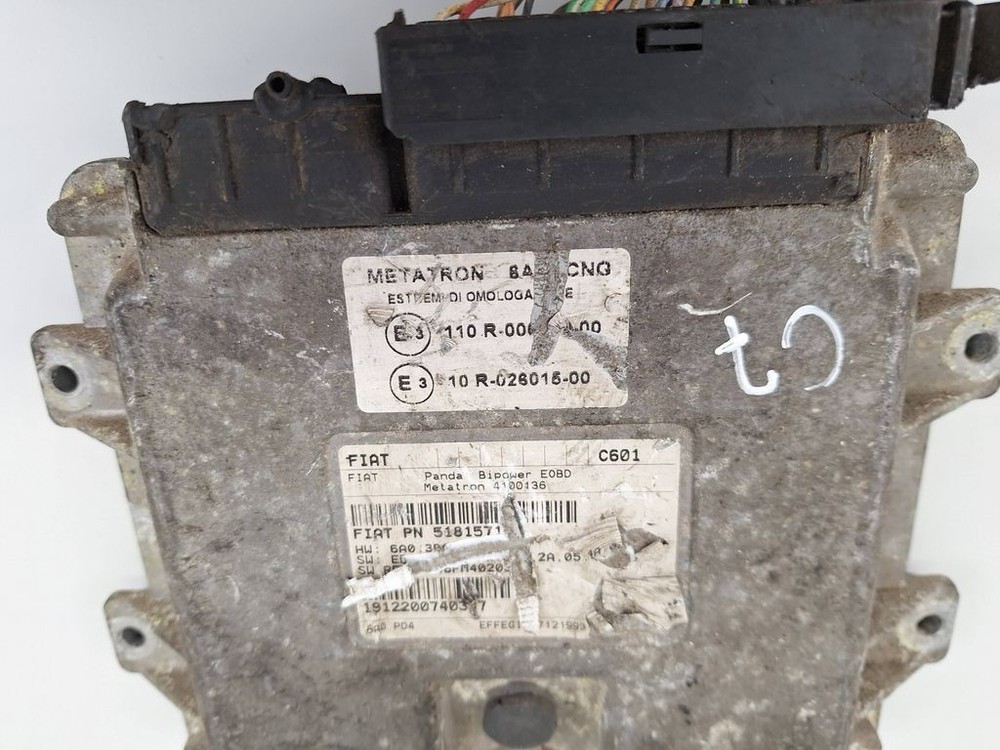 Fiat Panda II 2008 Engine Control Module 51815710 26 kW BVV265