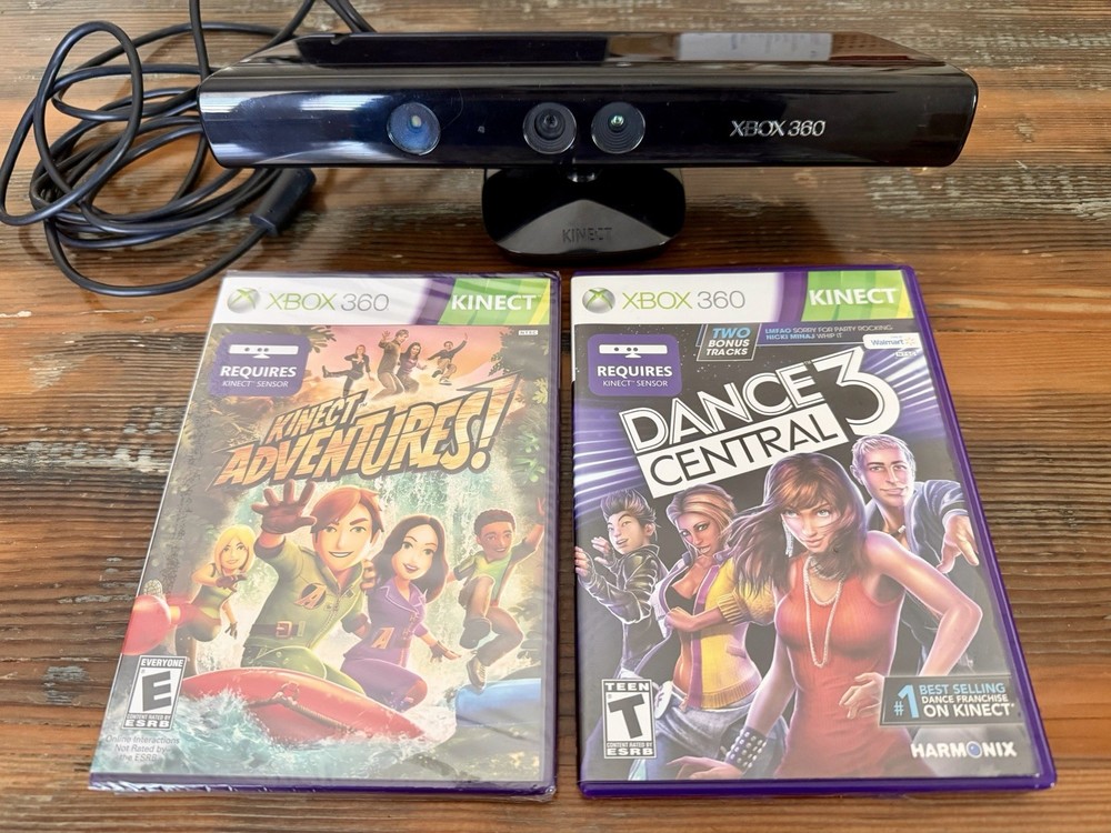 Xbox 360 Kinect sensor 1414 w/ Kinect Adventures & Dance Central 3 - tested!