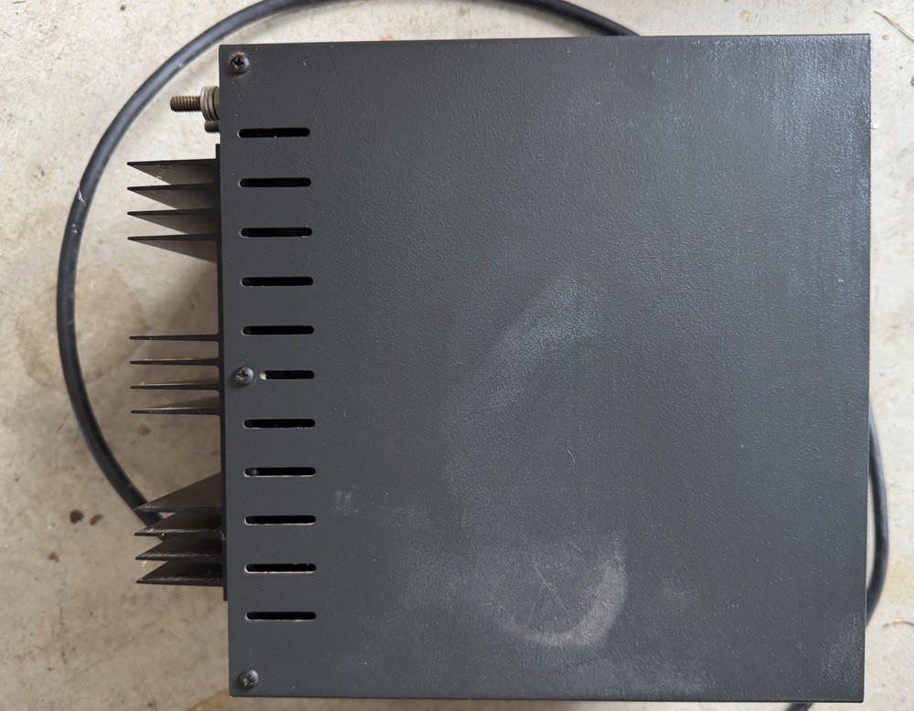 ASTRON RS-20A LINEAR POWER SUPPLY