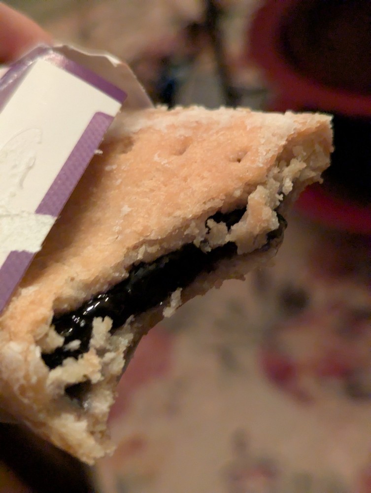 JJ's fruit Pie 🥧 4oz (blackberry, apple 🍏, cherry 🍒)