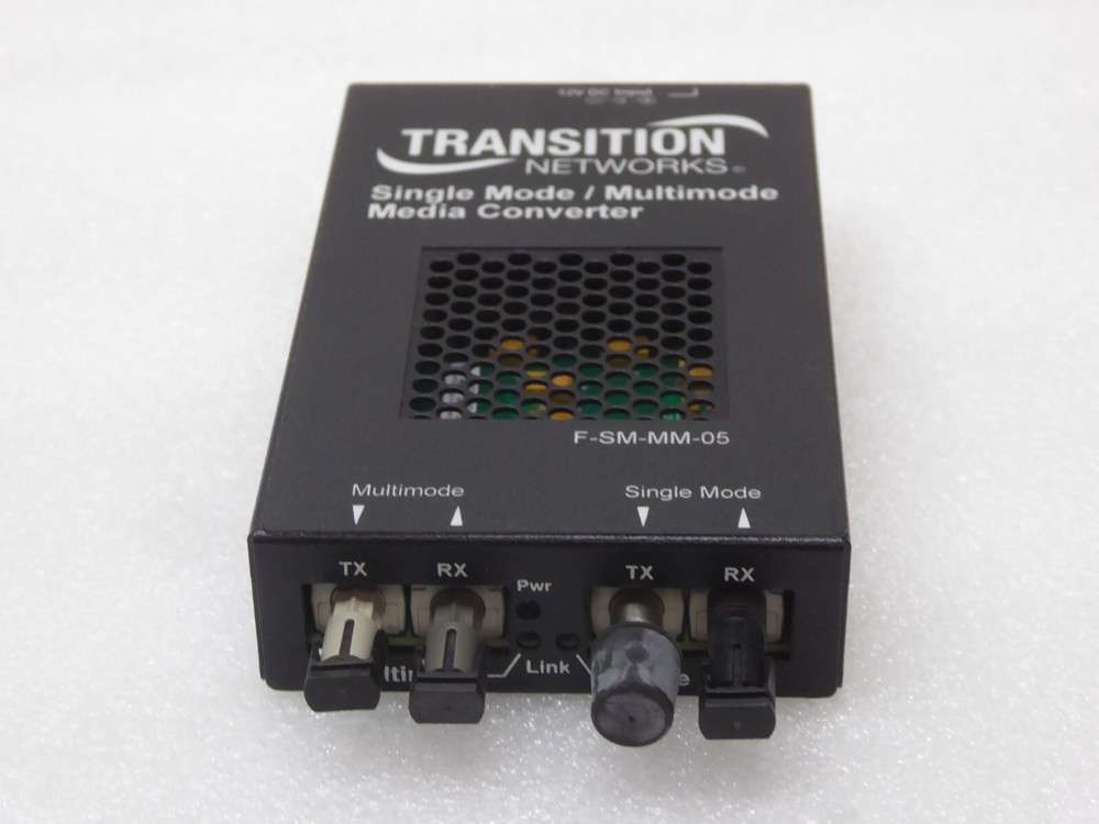 Transition Networks F-SM-MM-05 Single Mode / Multimode Media Converter