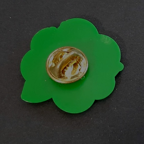 Plastic Lapel Pin ONE Michael Shea's Pub Style Lagers 1"