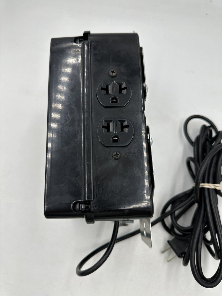 Titan Controls Helios 11 4 Light Controller 240V With Trigger Cable Garden