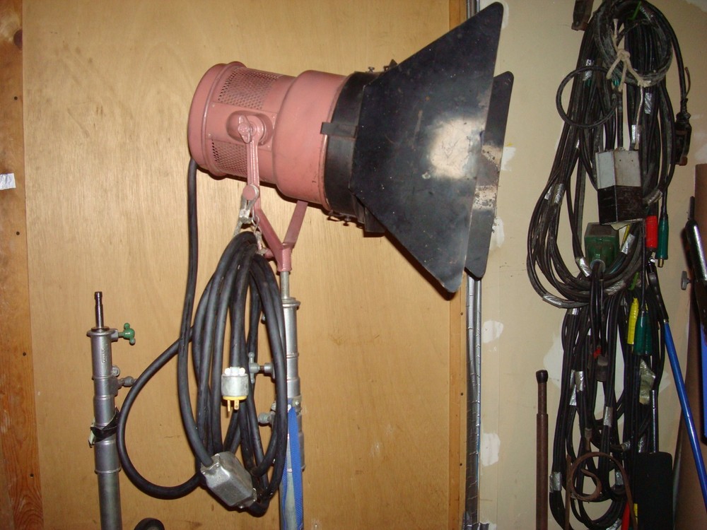 Mole Richardson Type 4091 Mighty Mole 2000W Light