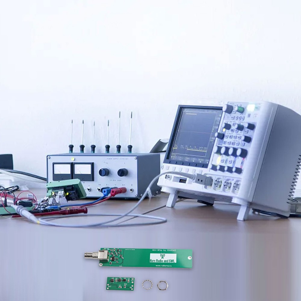 Active Antenna Portable Use BNC Connector Easy Installation PCB Material