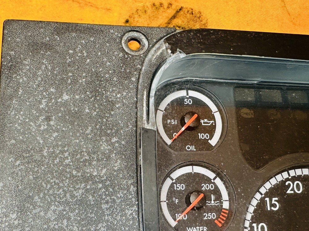 Freightliner Instrument Cluster