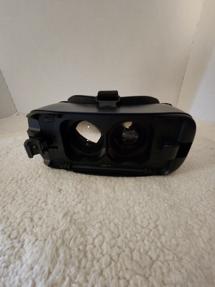 Gear Oculus Eye