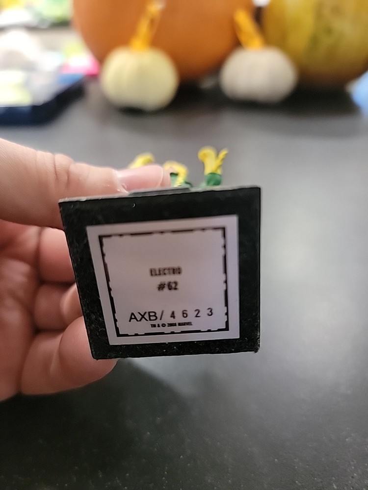 Eaglemoss Classic Marvel Collection #62 Electro Figurine