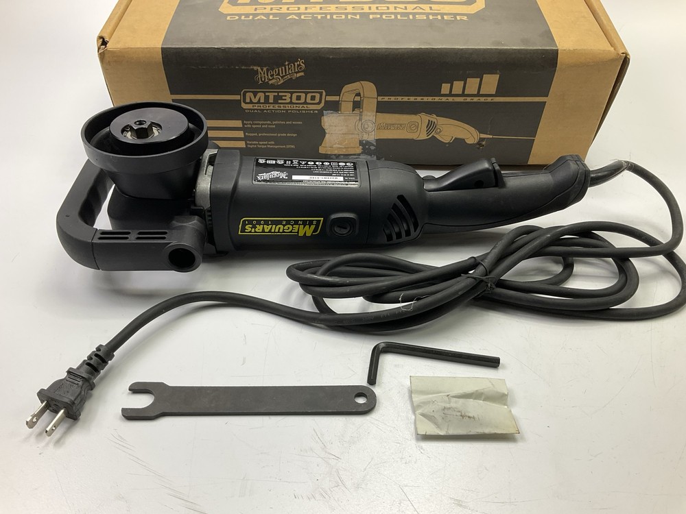 Meguiar's MT300 Variable Speed Dual Action Professional DA Polisher