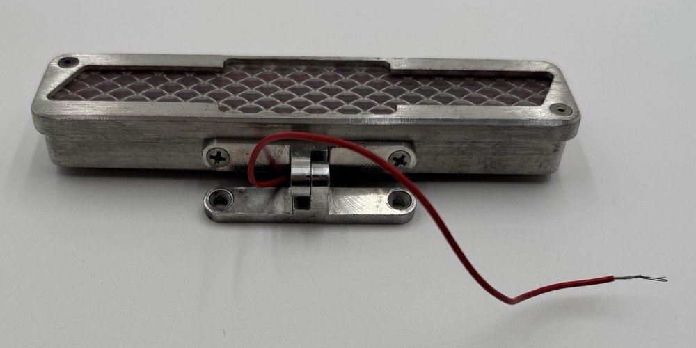 Bundle of Vintage Vehicle Electronics