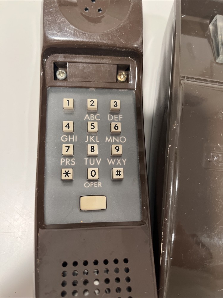 GTE vintage, brown phone untested
