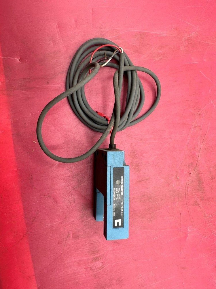 PEPPERL & FUCHS FE8V-TB6-M Freeport Micro Switch