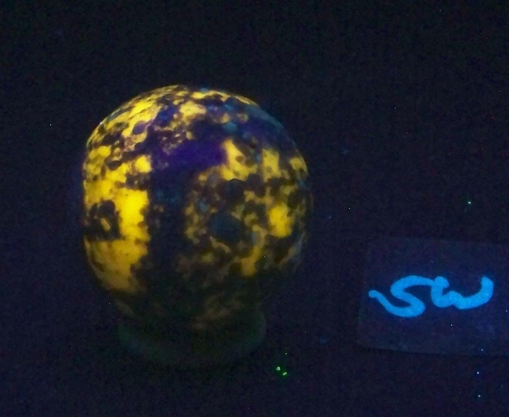 Fluorescent Wernerite 41mm Sphere for UV Collection 6513