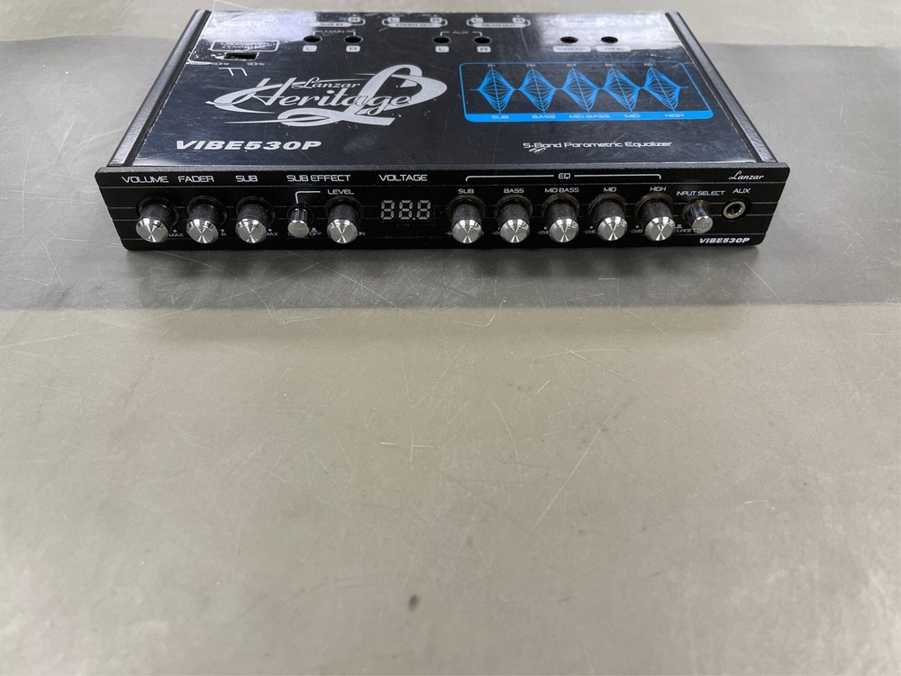Lanzar VIBE530P 5 Band Equalizer With Voltage Meter