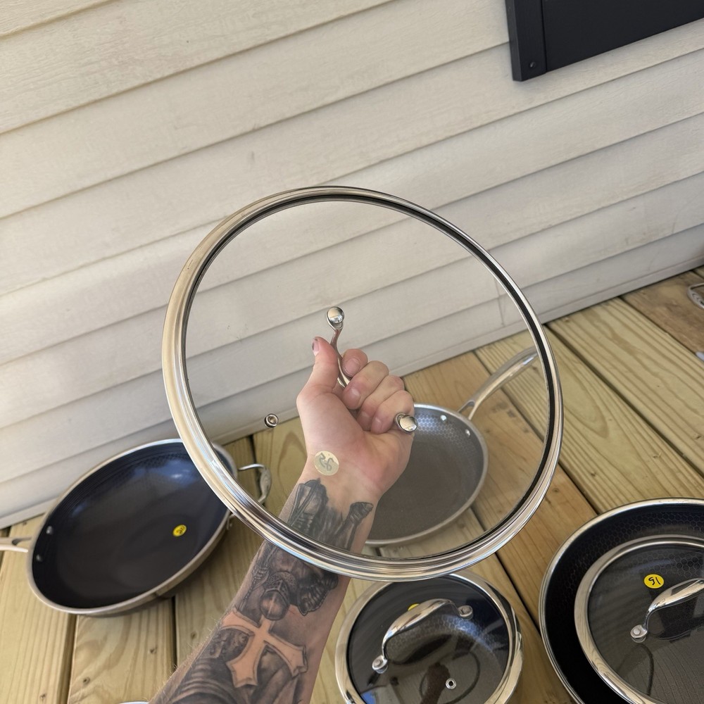 Hexclad Hybrid Cookware 9 Piece Set Preowned Great Condition