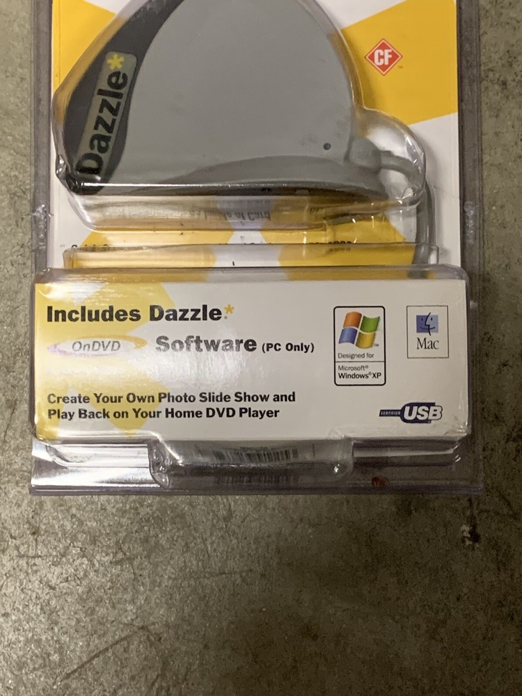 Dazzle CompactFlash Reader/Writer Digital Media Reader Software DM-8000 NEW