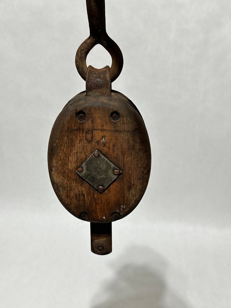 Single Wooden Pulley