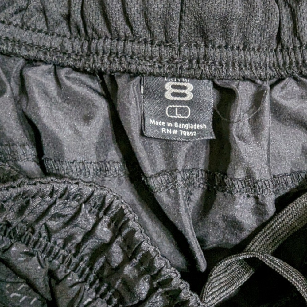 Layer 8 Qwick Dry Pull-on Black Drawstring Shorts Size L (M308)