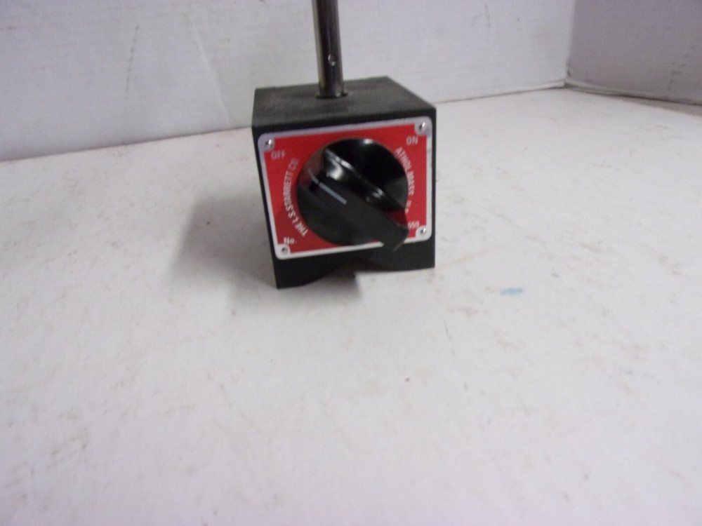 STARRETT #659 Magnetic Base & Post Assembly w/#25-145 Dial Indicator Used