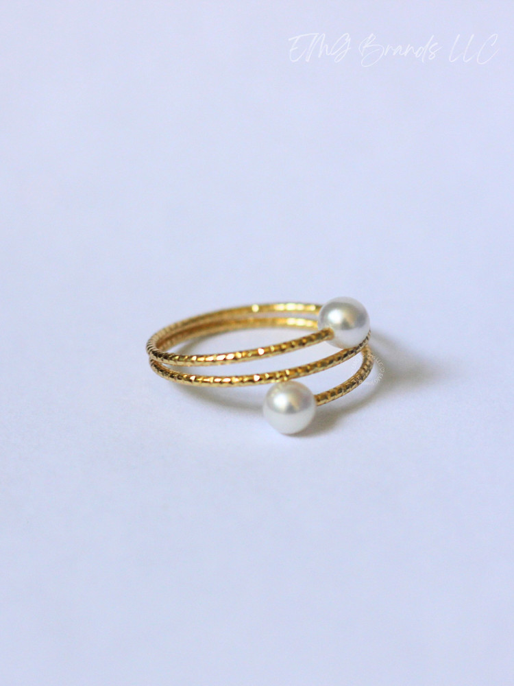 Double Akoya Pearl Ring