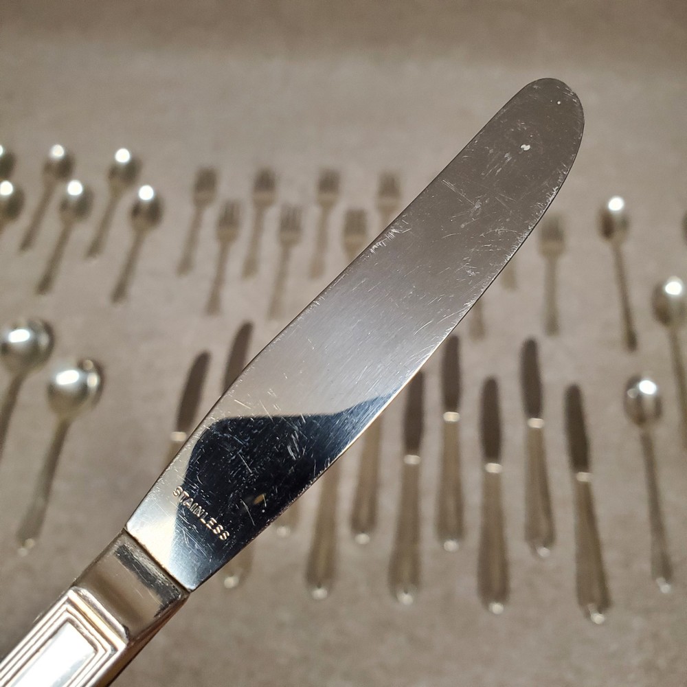Cunningham Silver Plate Laurel 1934 Silverplate 65 pcs Flatware Silverware