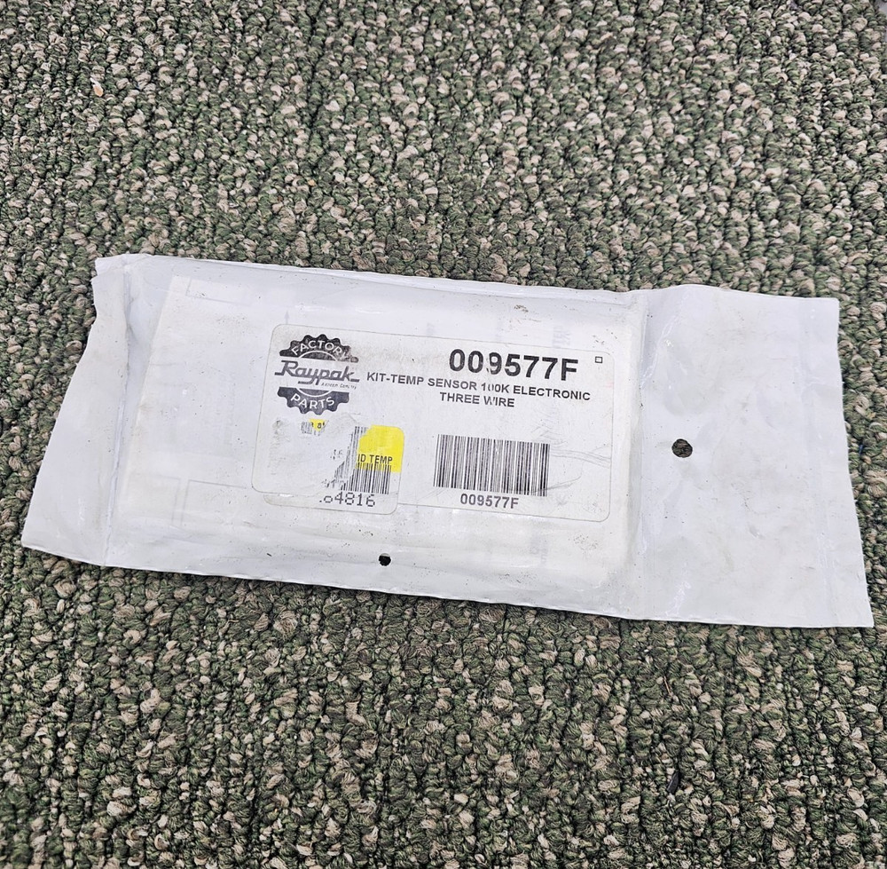Raypak 009577F: Pool Temperature Sensor Lid Units Heater