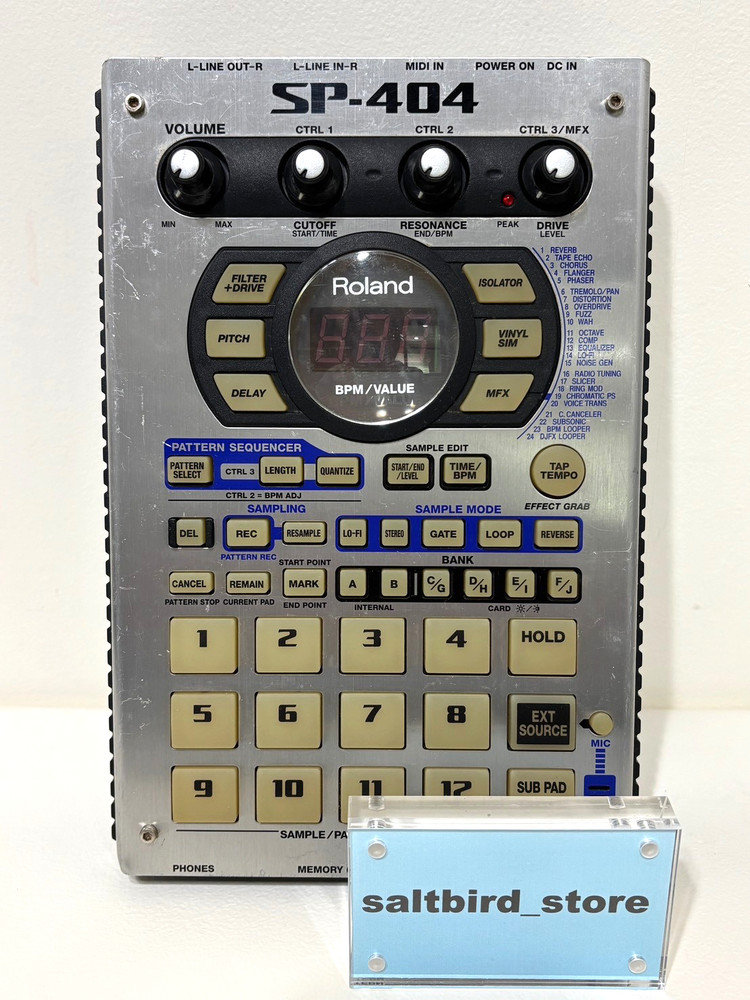 ROLAND SP-404 Portable Linear Wave Sampler From Japan