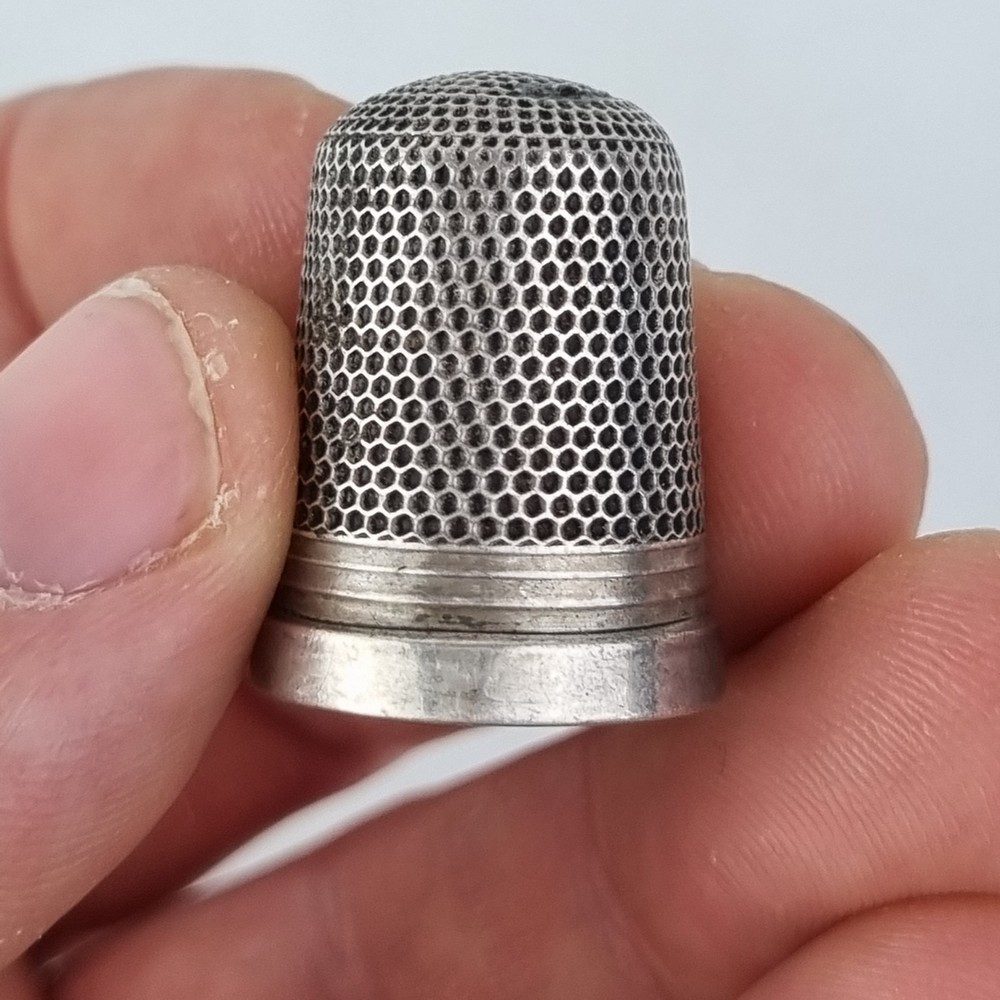Antique Solid Silver Thimble Chester 1923 Henry Griffith & Son Ltd