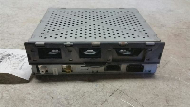 2003 - 2004 Audi A8 - Radio Receiver Module - 4E0035541